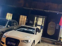 -斯普汇生蚝牛排馆(中骏世界城店)