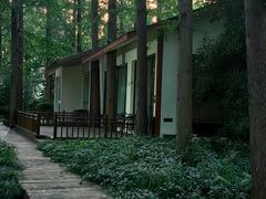 -上海怡沁园度假酒店