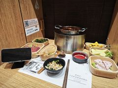 -独食火锅·半米屋台(望平街店)
