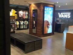 -上海置地广场(南京东路店)