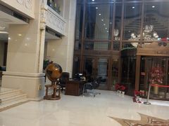 -碧中海汤泉汗蒸酒店