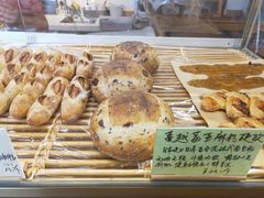 -聪妈的面包店(华侨新城店)