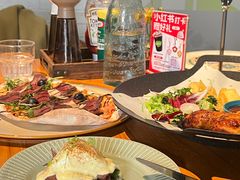 -JINNS锦时 steak&pizza(浸信会礼拜堂旧址店)