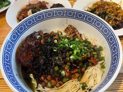 -沪西老弄堂面馆(定西路店)