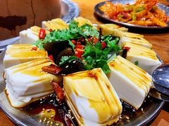 皮蛋豆腐-原始泥炉烤肉(总店)