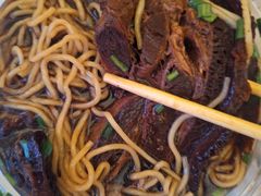 -小龙大肉面馆
