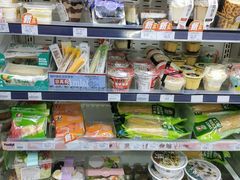 -全家便利店(沪南公路店)