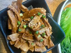 -馋三尺蟹粉小笼(人民广场店)