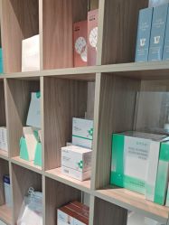 -佳颜轻医美·美学抗衰中心