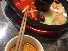 -佬土鹅肠火锅(解放路店)