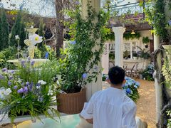 -Lamant Manor已闻花名關於藍