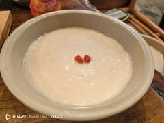 -东巴人鱼豆花火锅(幸福街店)