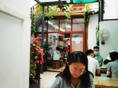 大堂-再回首鸡肉米线(人民路一店)