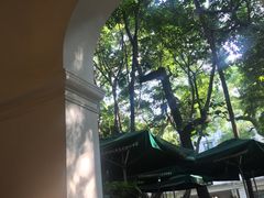 -星巴克臻选(广州沙面店)