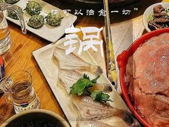 -城墙拐拐火锅(三峡广场黑金冠店)