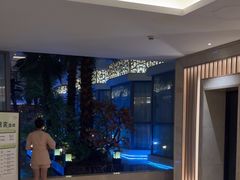 -碧涛阁水世界酒店(万家丽路店)
