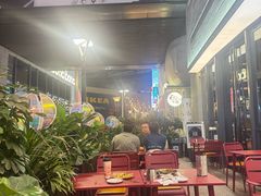 -牛啤堂精酿啤酒餐吧(五棵松华熙店)