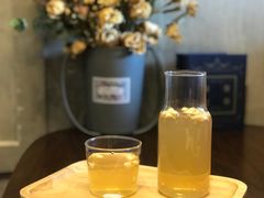 -ZING COFFEE 镜咖啡