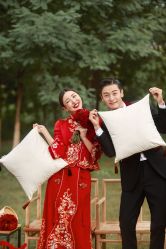 -莫兰迪婚纱摄影