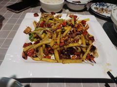 干逼田鸡-老廣食堂(区庄店)