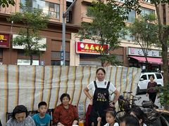 -罗姐烧烤(东风路一段店)