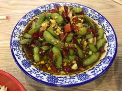 -江城燕子大排档(江汉路步行街店)