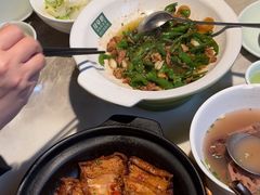 -绿草地·湘菜(酃湖师院店)