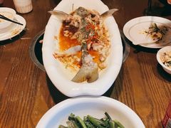 -醉美东江·三文鱼·烧鸡公