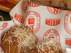 -BOTTEGA意库(中骏世界城店)
