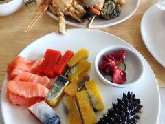 -荣誉国际酒店-云顶旋转餐厅