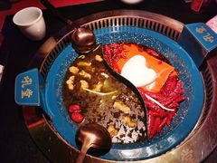 -吼堂老火锅(万寿宫店)
