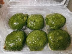 蛋黄肉松青团-王家沙点心店(西康路店)