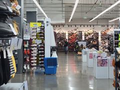 -迪卡侬(西华店)