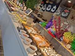 自助取餐区-威珀斯酒店·珀萃美食餐厅 | 海鲜刺身·现烤生蚝·特色烤肉