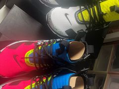 -上海世茂广场(南京东路店)