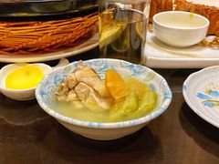 凤梨苦瓜鸡汤-巷语私房料理(华一实业大厦店)
