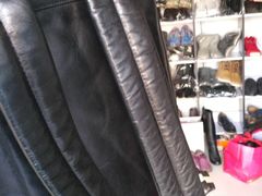 -京伟修鞋洗鞋奢侈品皮具护理店