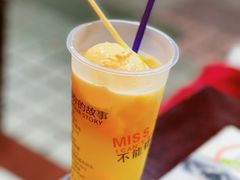 菠萝雪球-玫瑰甜品(文明路店)