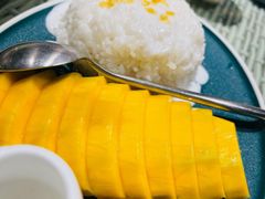 芒果糯米饭-院子君亭亚洲厨房花园餐厅