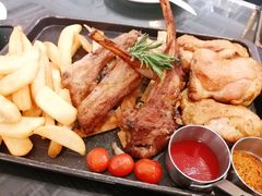 -灵意咖啡·西班牙美食(汕头金平万达广场店)