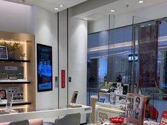 -博士眼镜(罗湖喜荟城店)