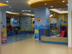 -戊辰亲子游泳俱乐部