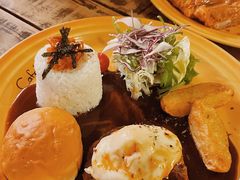 汉堡牛排-Cafe Alice咖啡爱丽丝(奥城店)
