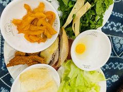 -桥香园云南过桥米线(金马碧鸡店)