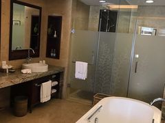 -广悦华阳朔河畔度假酒店(十里画廊遇龙河店)