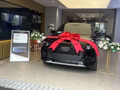 -上海永达奥诚奥迪4S店(申江路店)