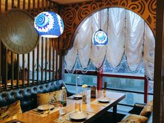 -迪拜杭州风味音乐餐厅(杭州首店 湖滨步行街店)