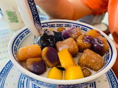 -广信牛奶甜品世家(台东店)