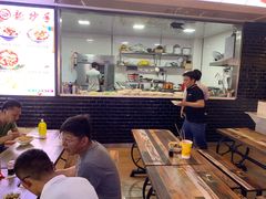 -重庆小面·抄手(解放碑好吃街店)