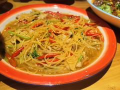 -半步颠小酒馆(爱琴海店)